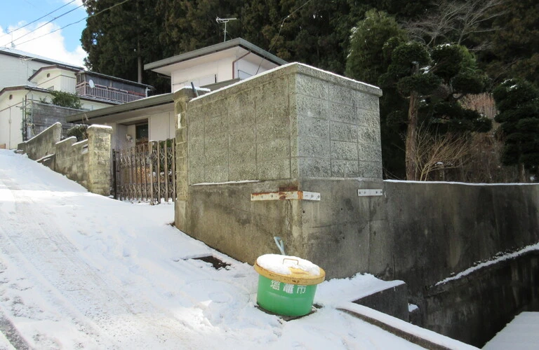 土地の高低差を活かした新しい土地売却のカタチ